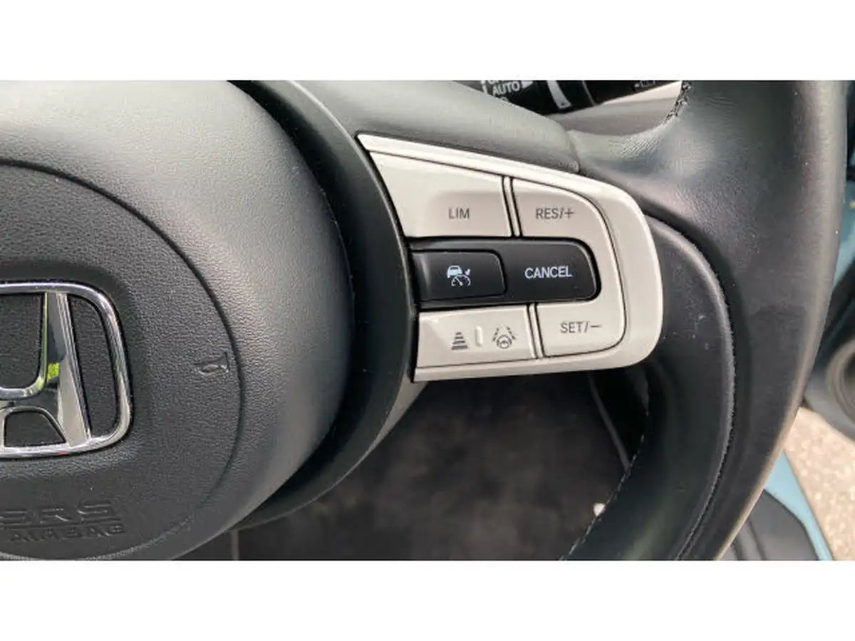 2021-honda-jazz-15-i-mmd-crosstar-ex-109ps-two-tone-big-17