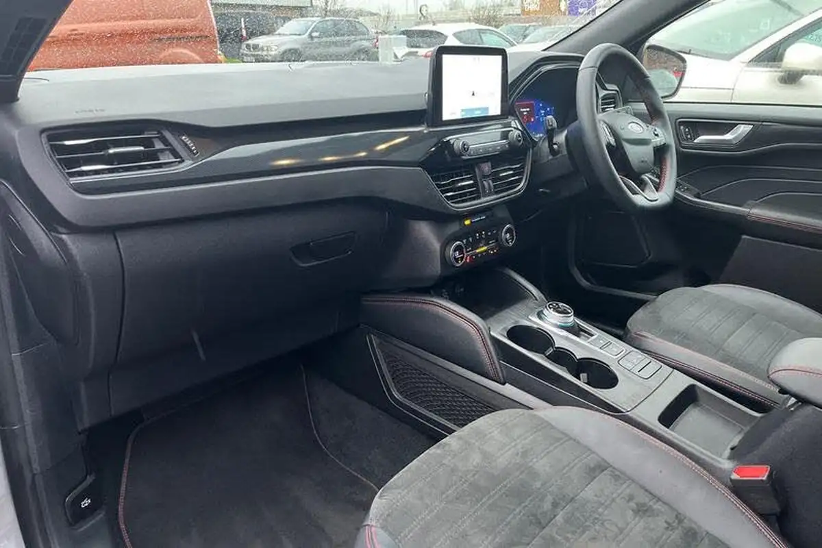 2022-ford-kuga-25t-st-line-x-edition-225ps-phev-big-17