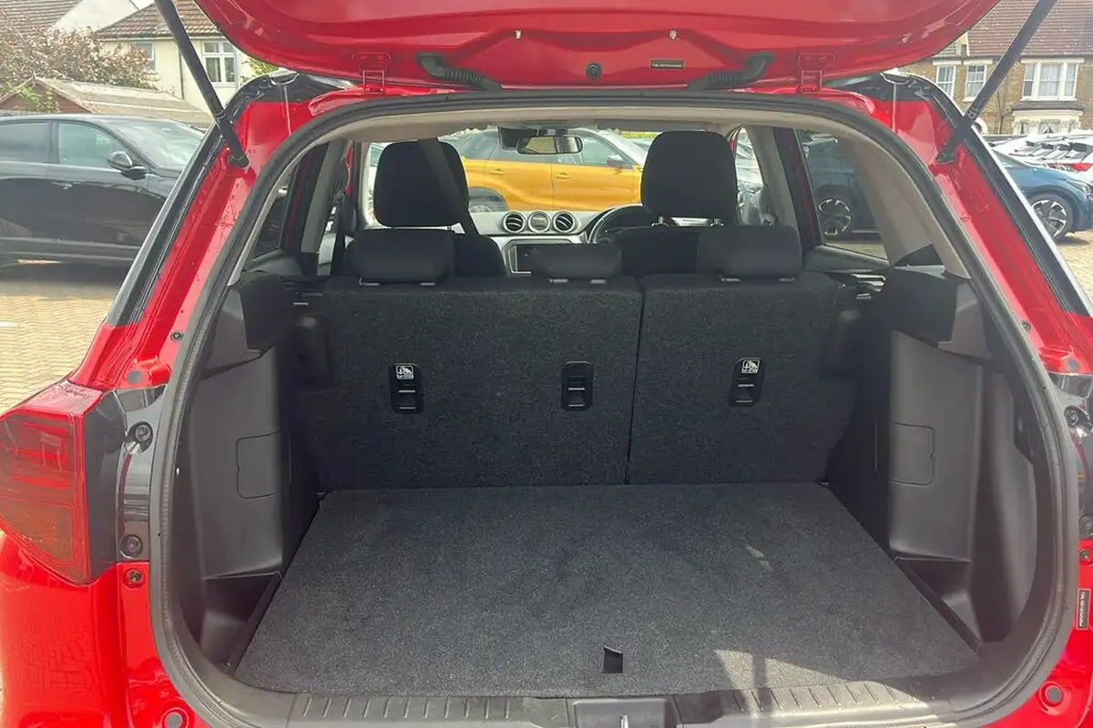 2022-suzuki-vitara-14-boosterjet-sz-t-big-26
