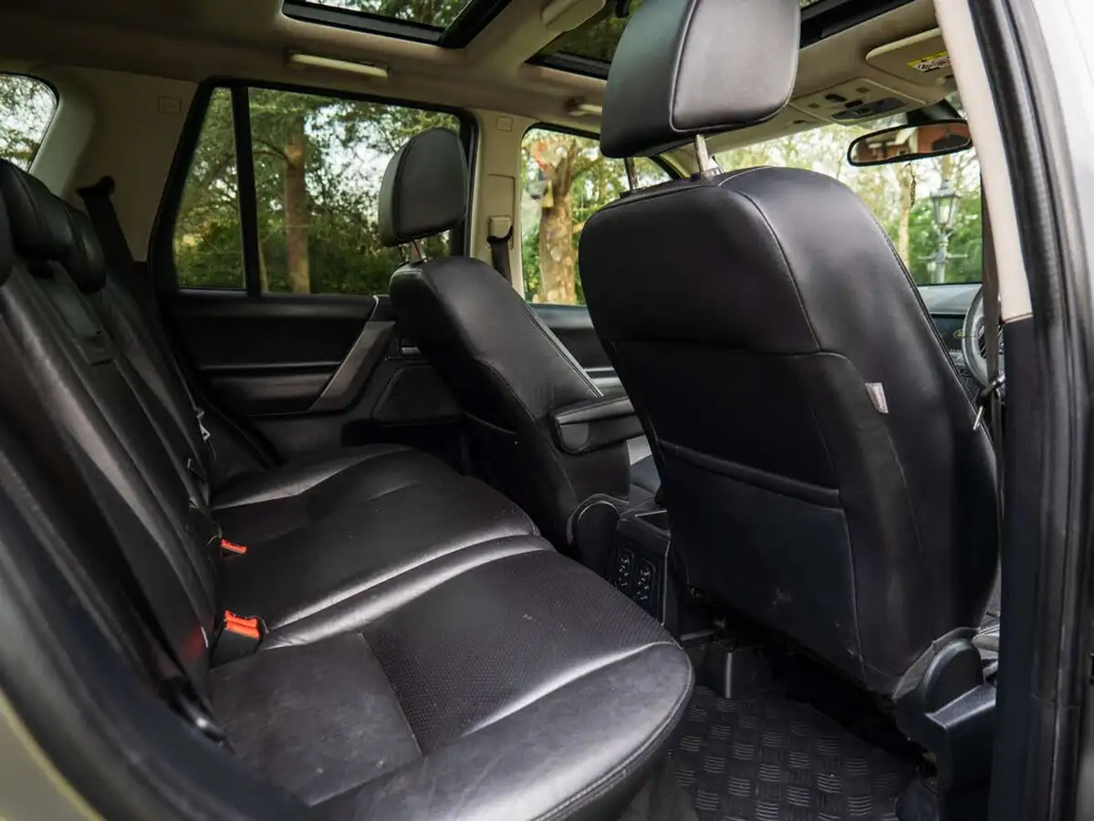 2009-land-rover-freelander-2-22td-hst-auto-big-19