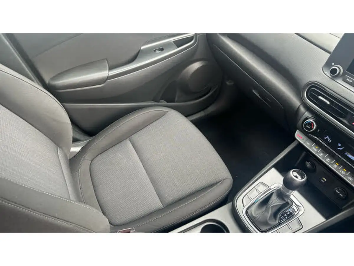2022-hyundai-kona-16-gdi-se-connect-big-79