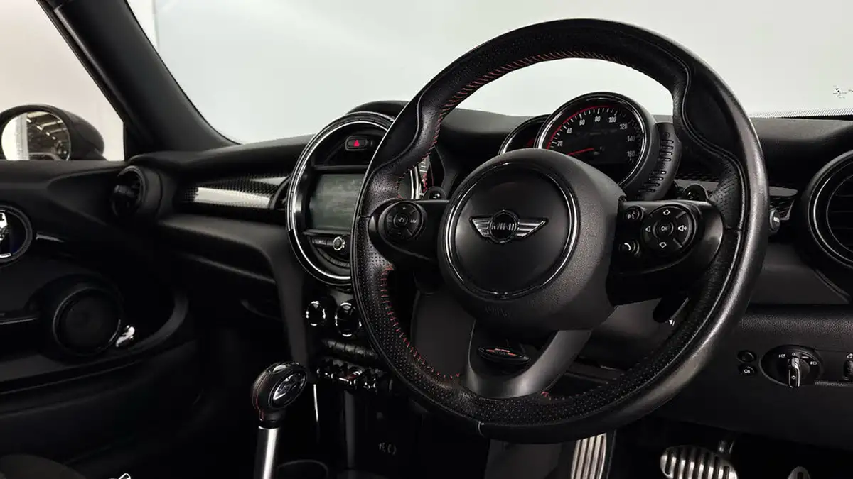 2017-mini-cooper-20-cooper-jcw-sport-auto-big-8