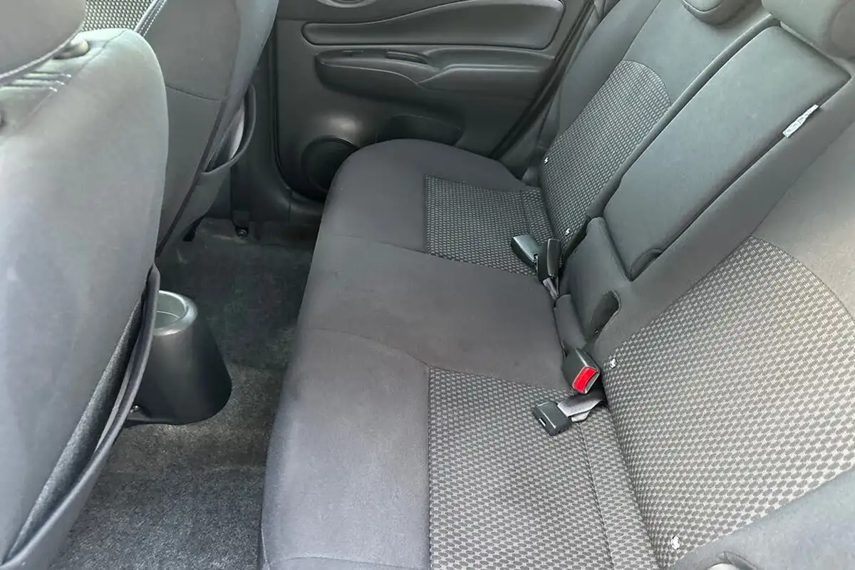 2016-nissan-note-15dci-acenta-premium-big-19