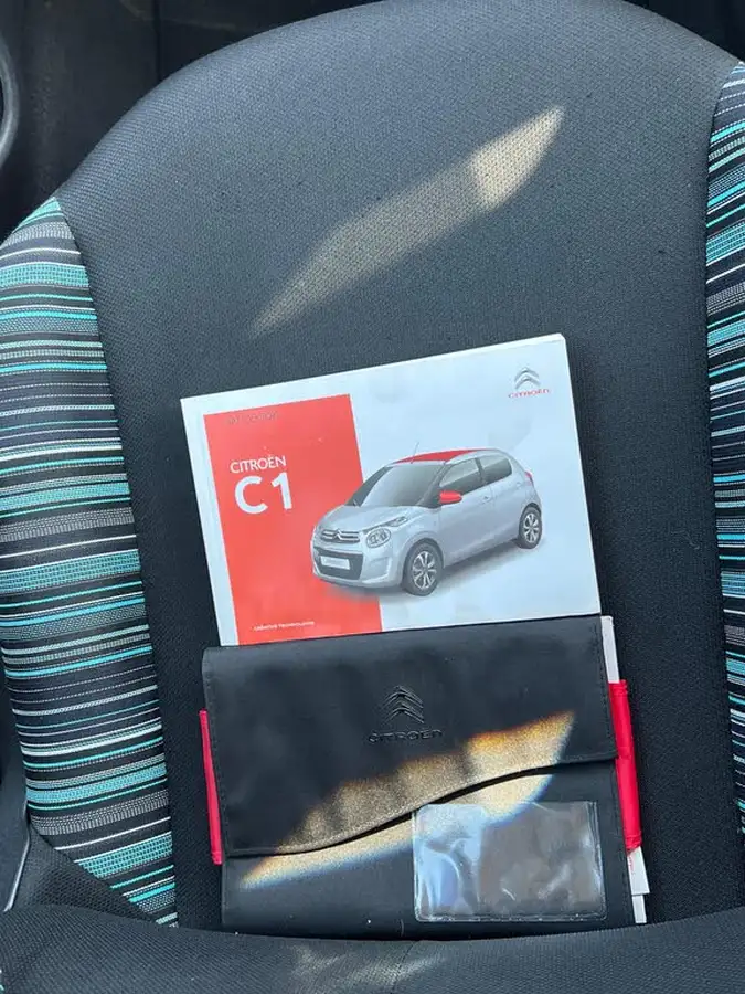 2017-citroen-c1-10-vti-airscape-feel-big-27
