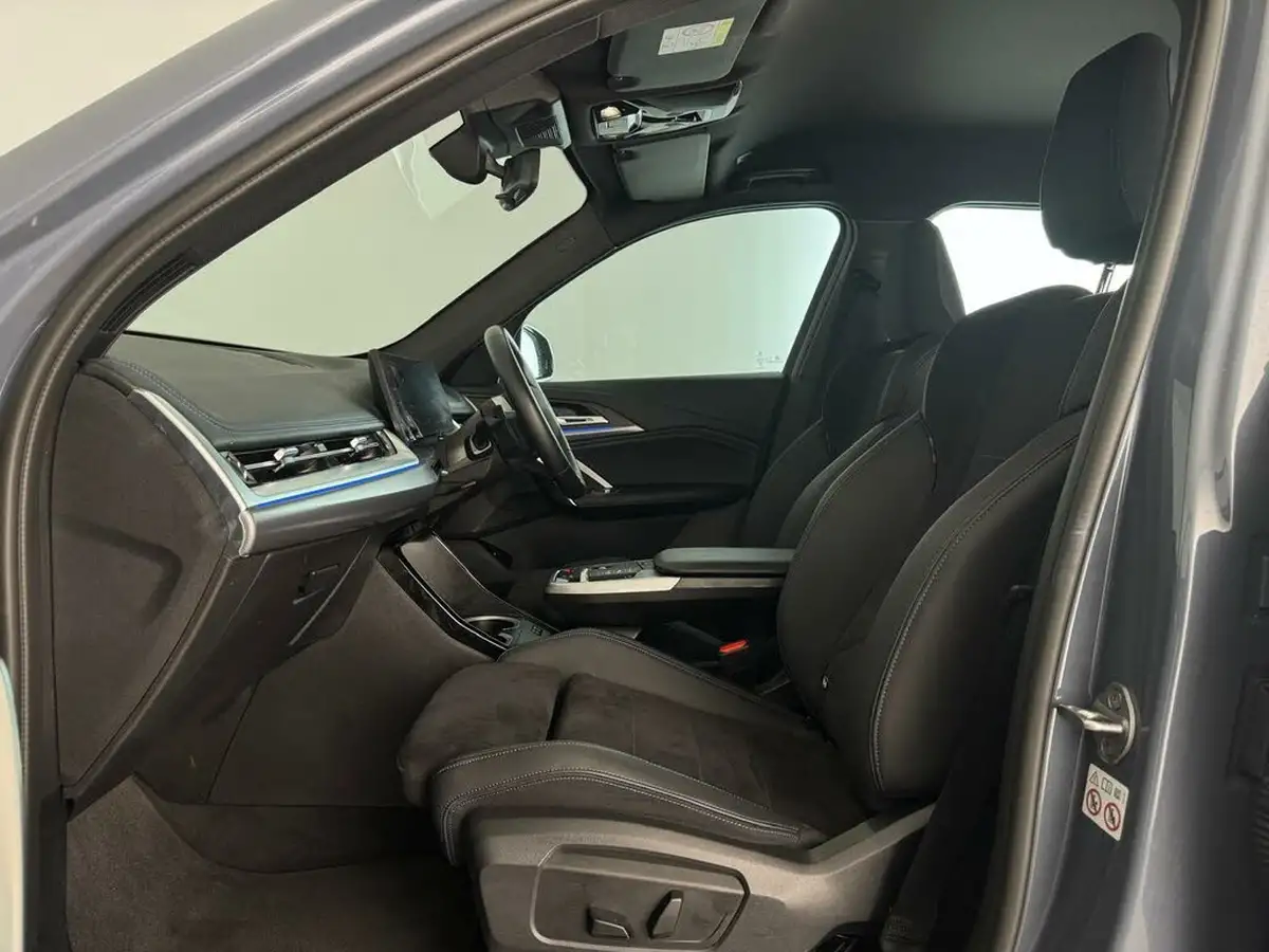 2024-bmw-ix1-e-edrive20-m-sport-big-54