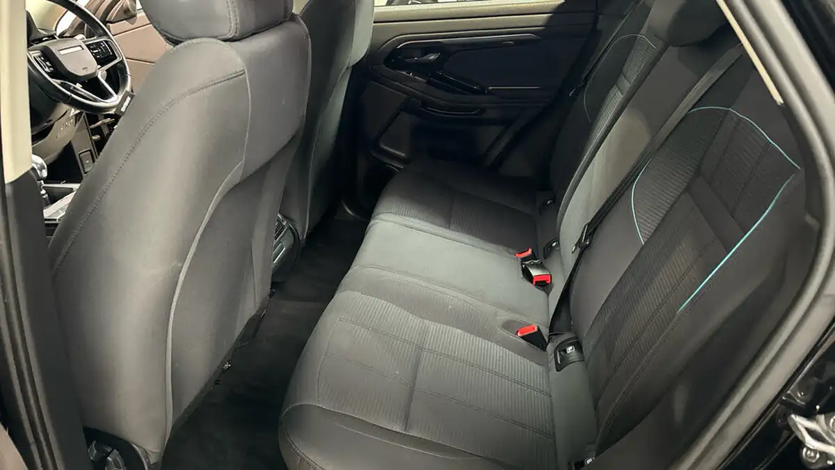 2021-land-rover-range-rover-evoque-20-d165-big-13