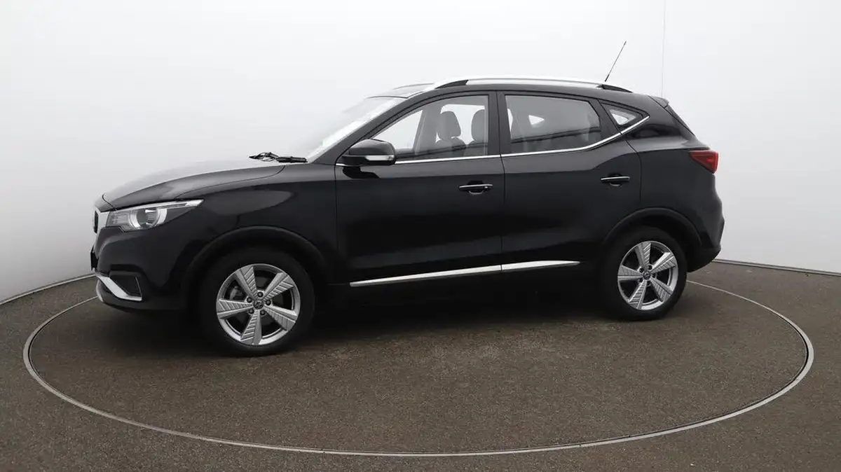 2020-mg-zs-suv-e-exclusive-ev-big-58