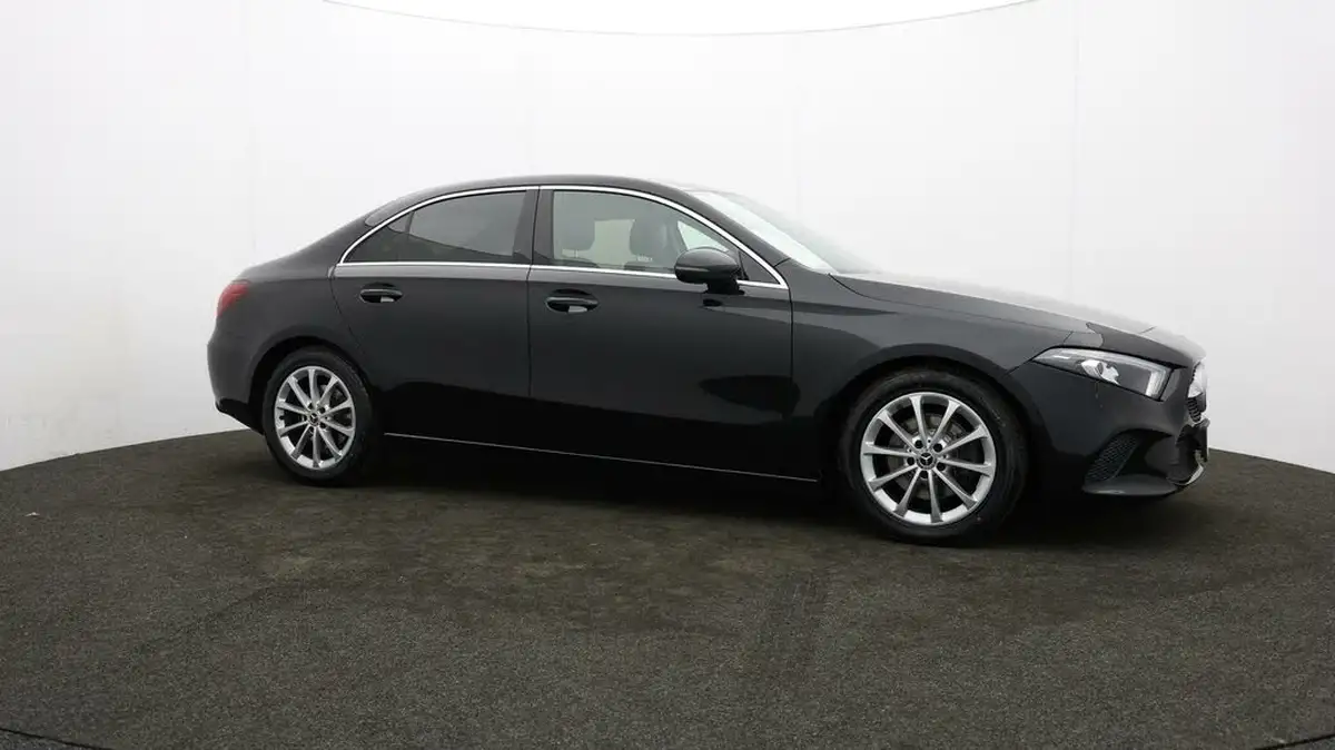 2020-mercedes-benz-a-class-13-a200-sport-saloon-4d-7g-dct-big-44
