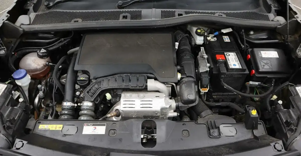 2023-peugeot-2008-suv-12-puretech-active-big-19