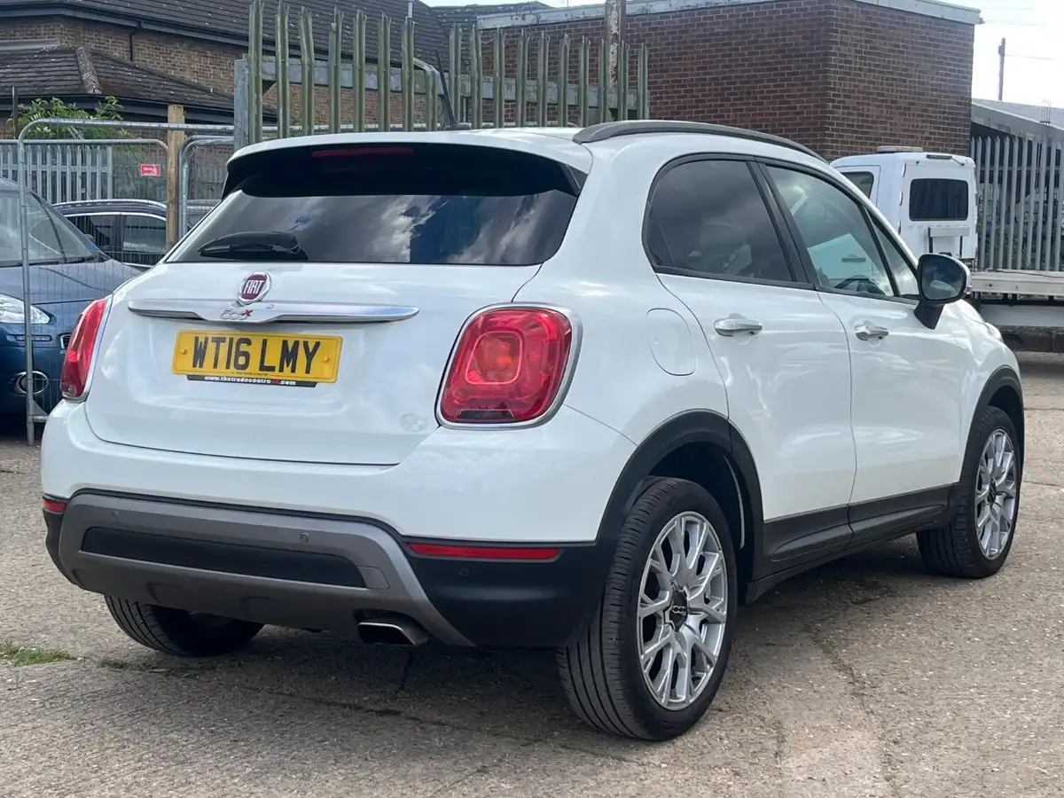 2016-fiat-500x-16multijet-cross-plus-big-2