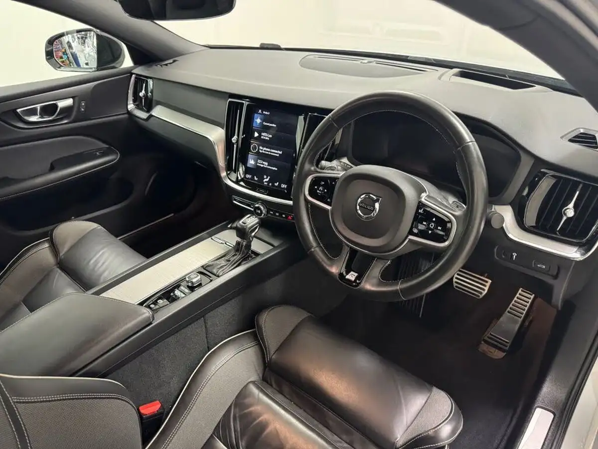 2019-volvo-s60-20-t5-r-design-plus-big-19