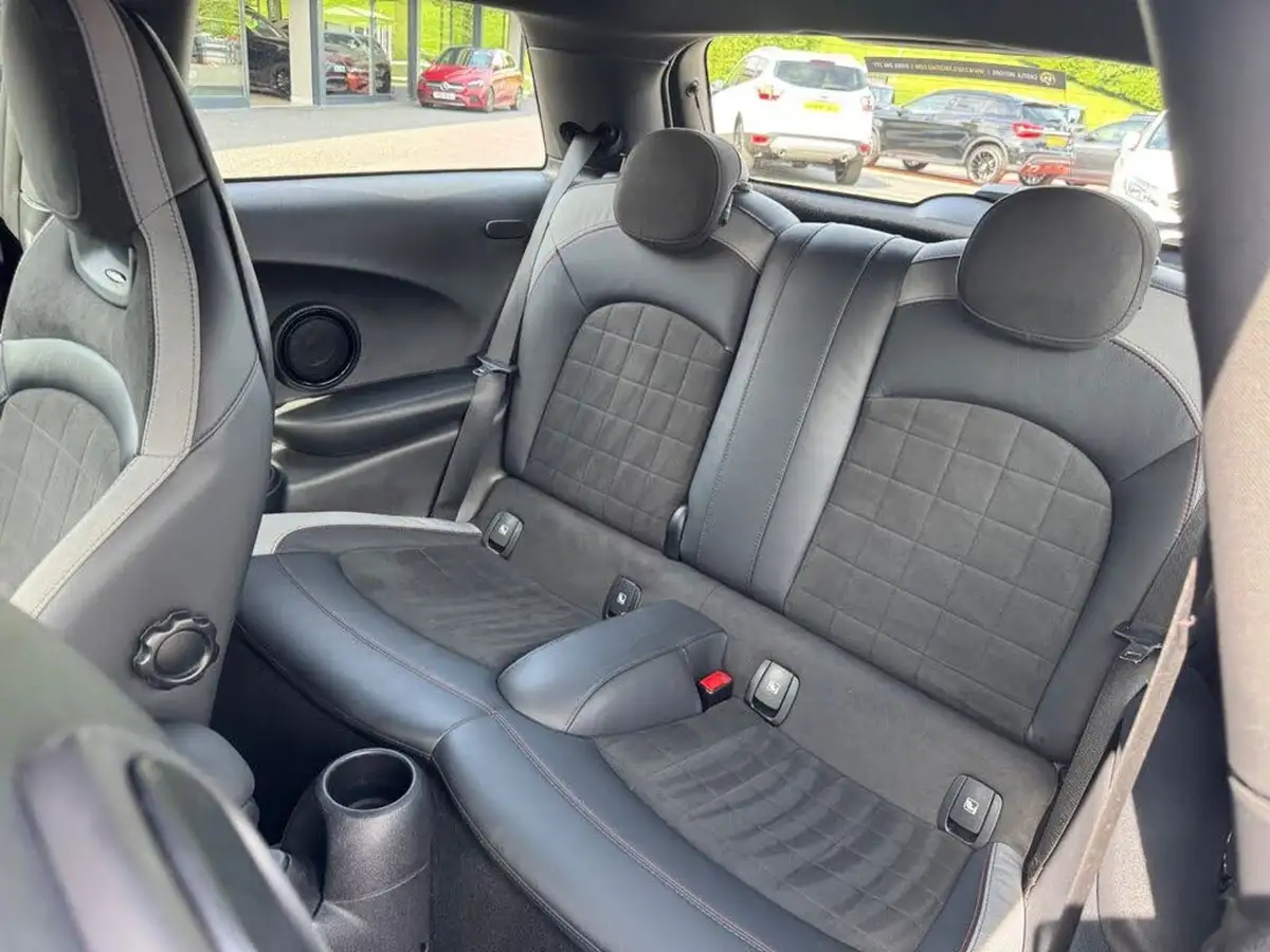 2022-mini-cooper-15-cooper-sport-hatchback-3d-big-18
