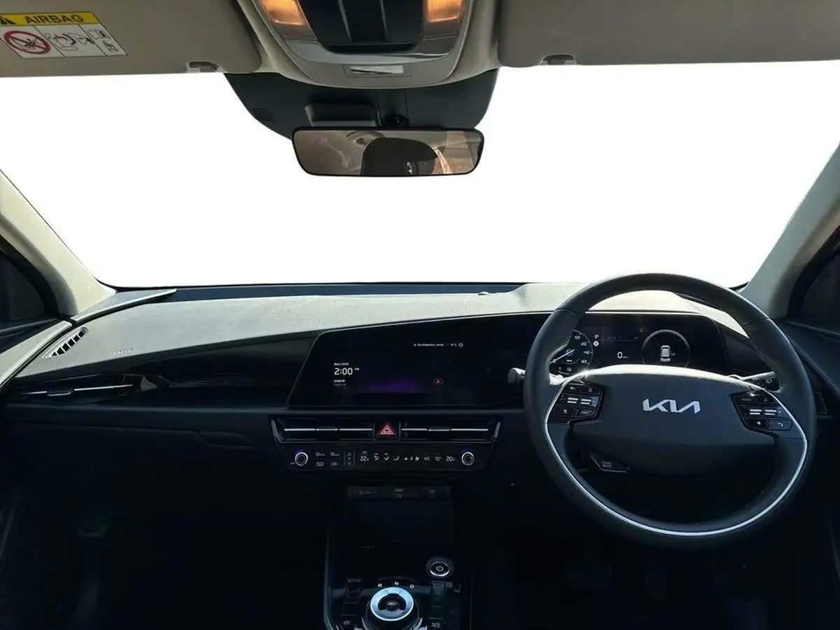 2024-kia-niro-ev-e-2-big-9