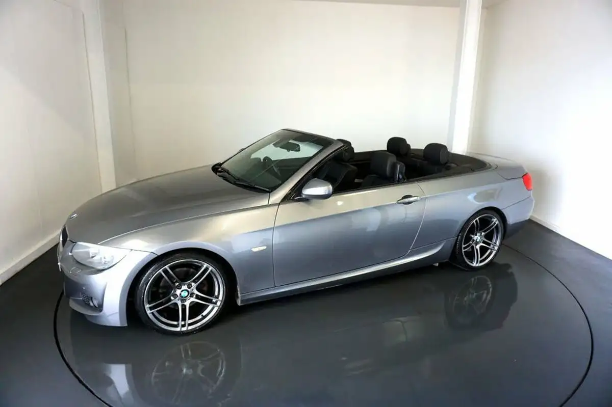 2012-bmw-3-series-20td-320d-m-sport-convertible-2d-big-2