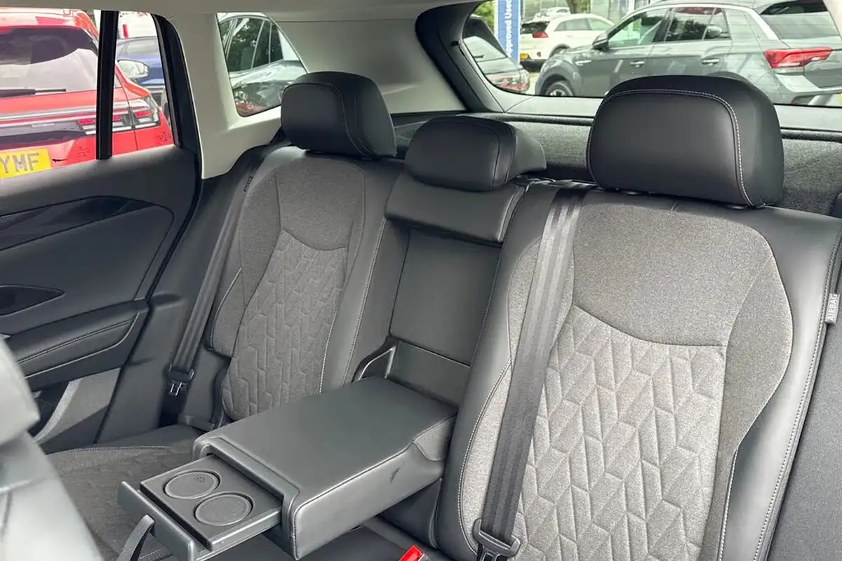 2024-volkswagen-tiguan-15-tsi-match-big-18