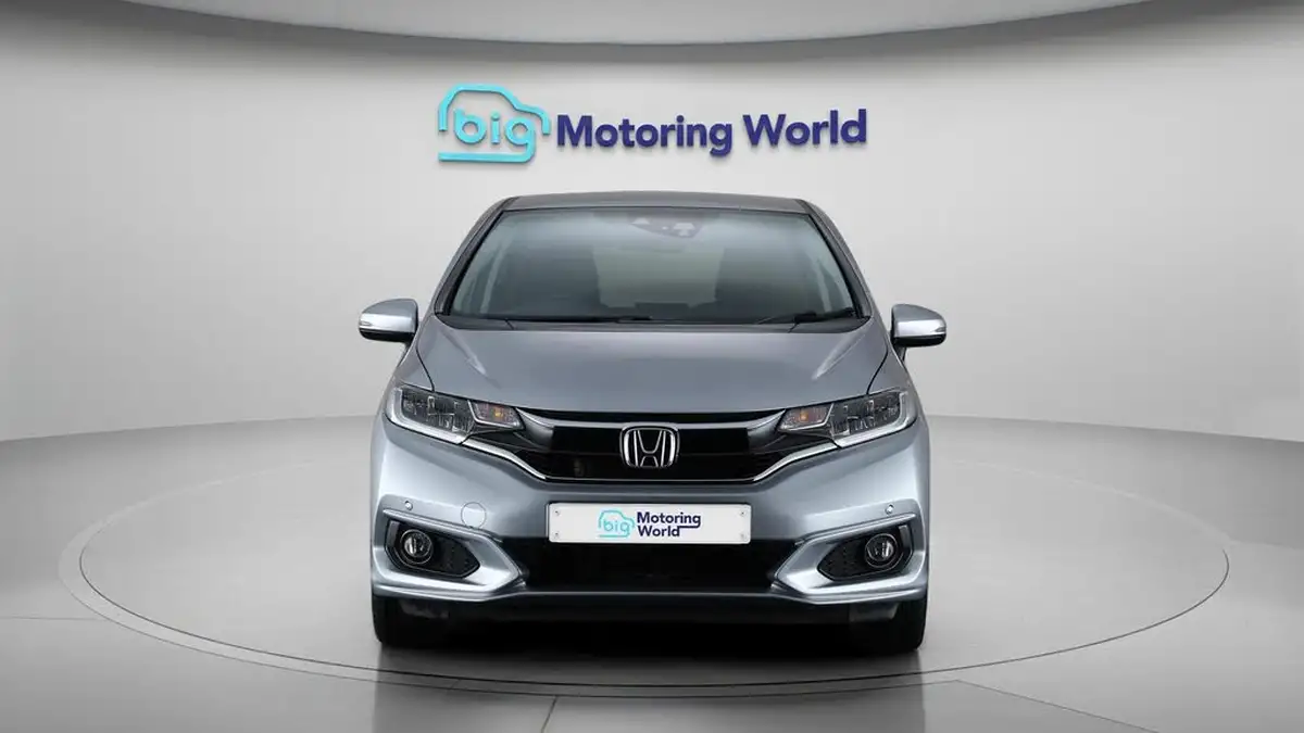 2018-honda-jazz-13-i-vtec-ex-navi-big-1