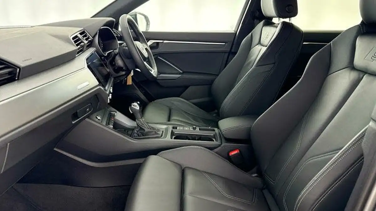 2024-audi-q3-15-35-tfsi-s-line-sportback-tronic-big-41