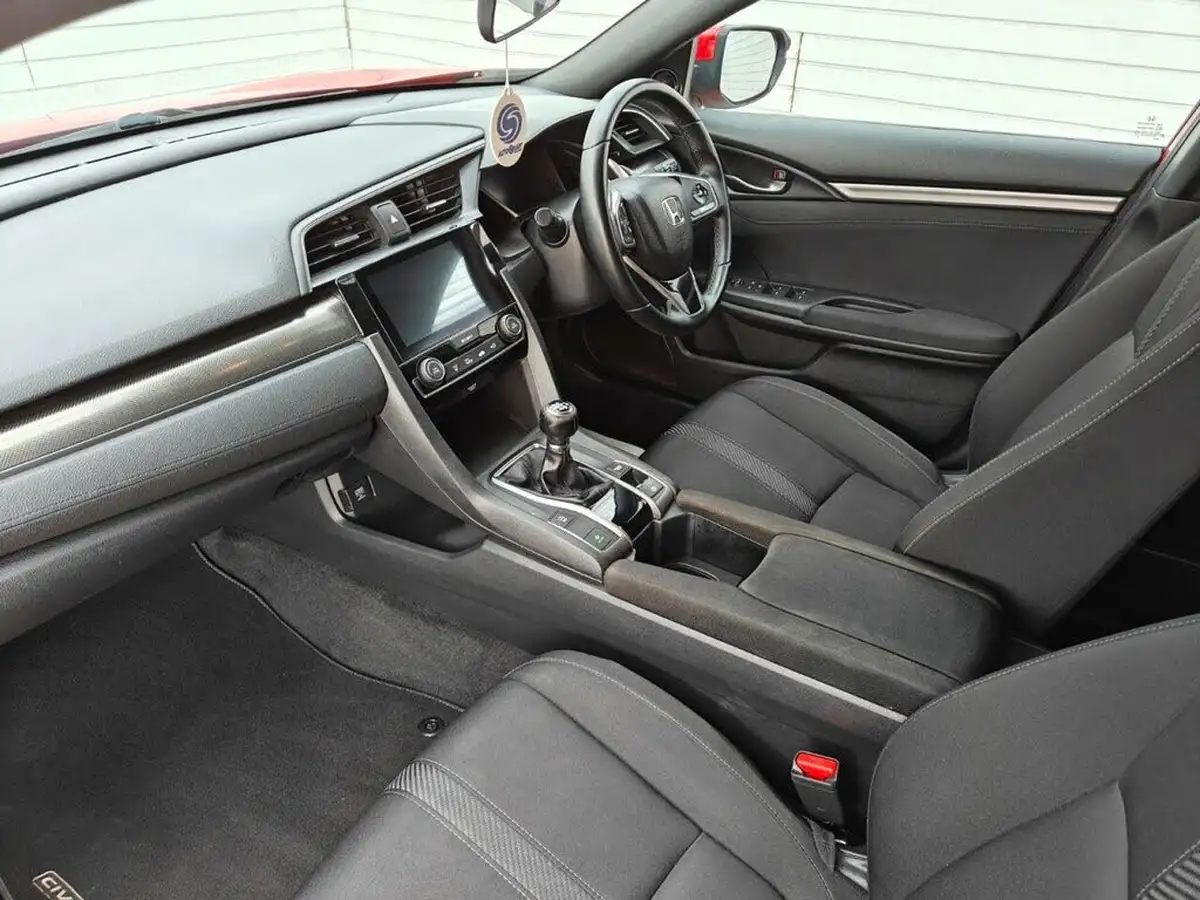 2017-honda-civic-10-vtec-turbo-sr-big-3