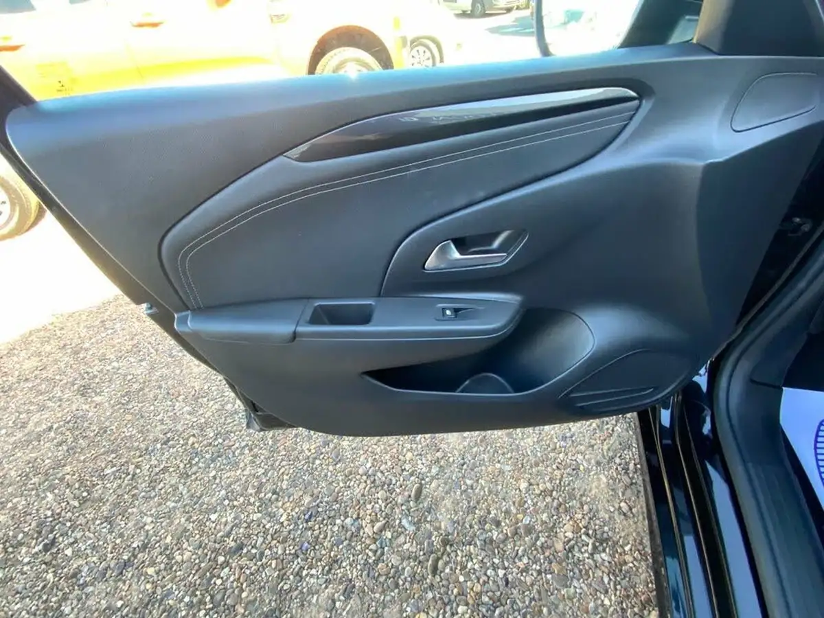 2021-vauxhall-corsa-12i-se-premium-big-45