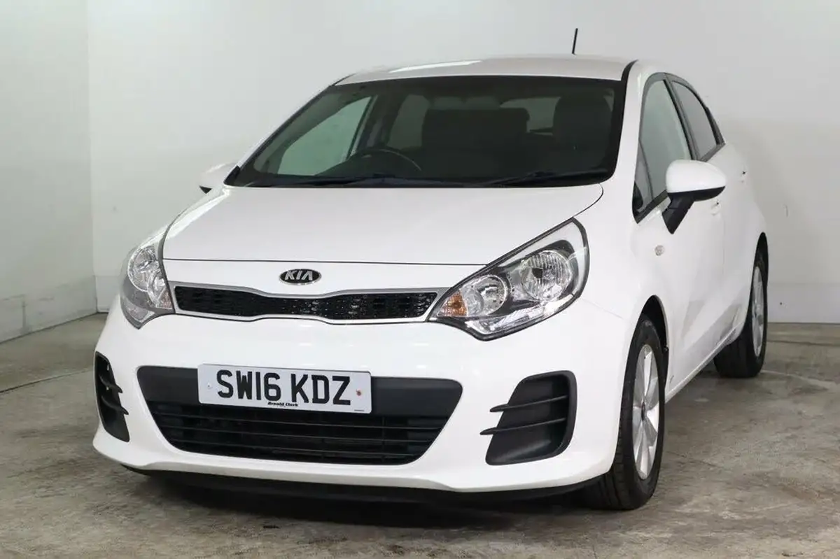 2016-kia-rio-125-sr7-5d-big-2