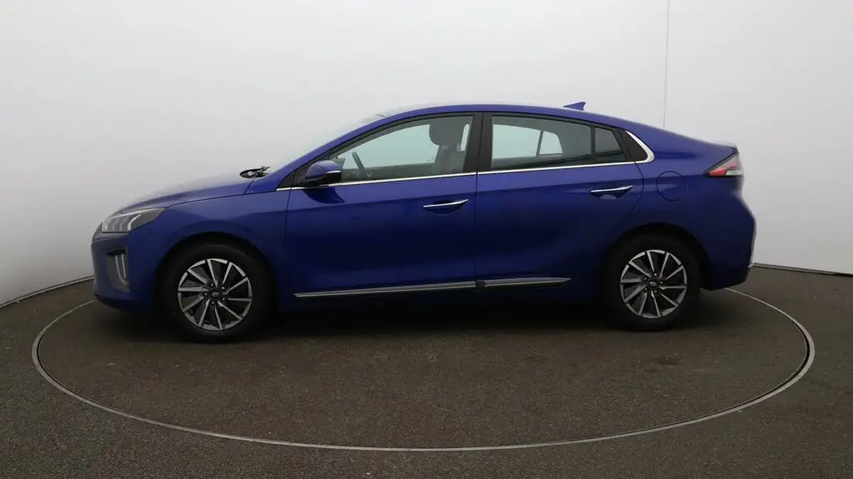 2022-hyundai-ioniq-e-premium-electric-big-64