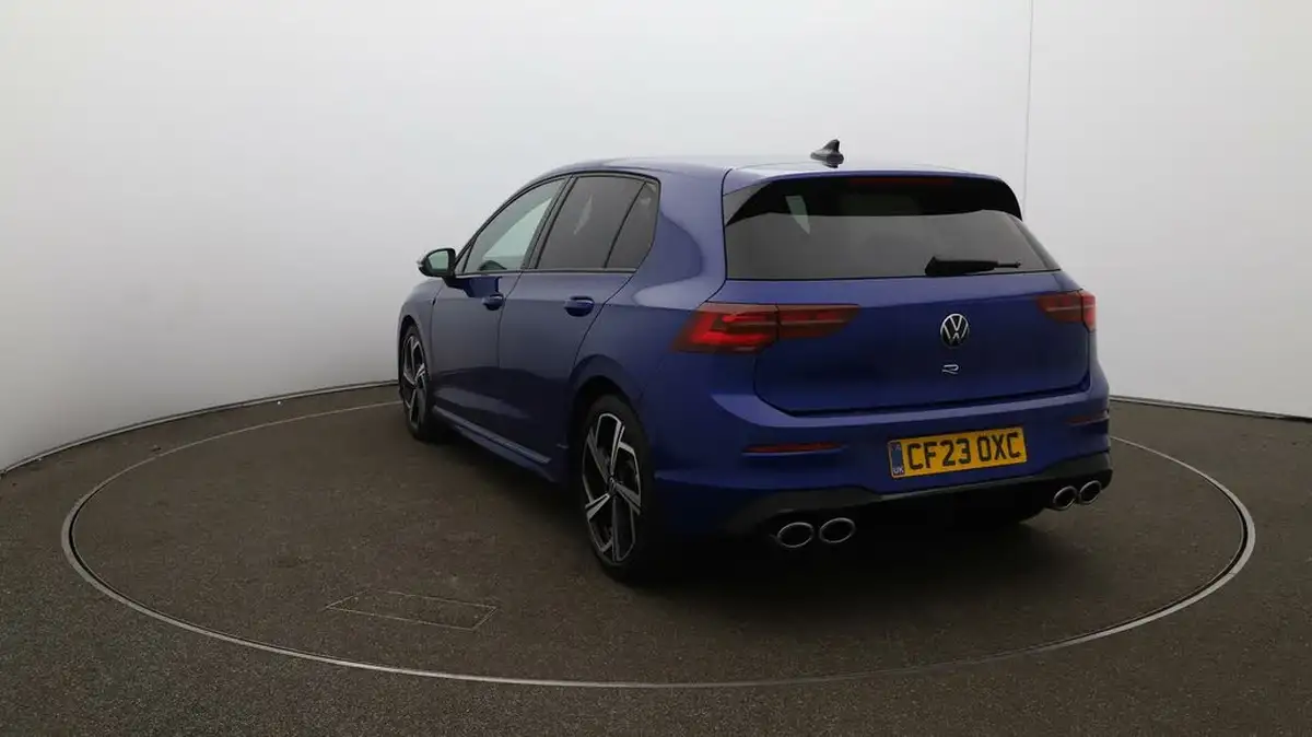 2023-volkswagen-golf-20-tsi-r-320ps-hatchback-big-63