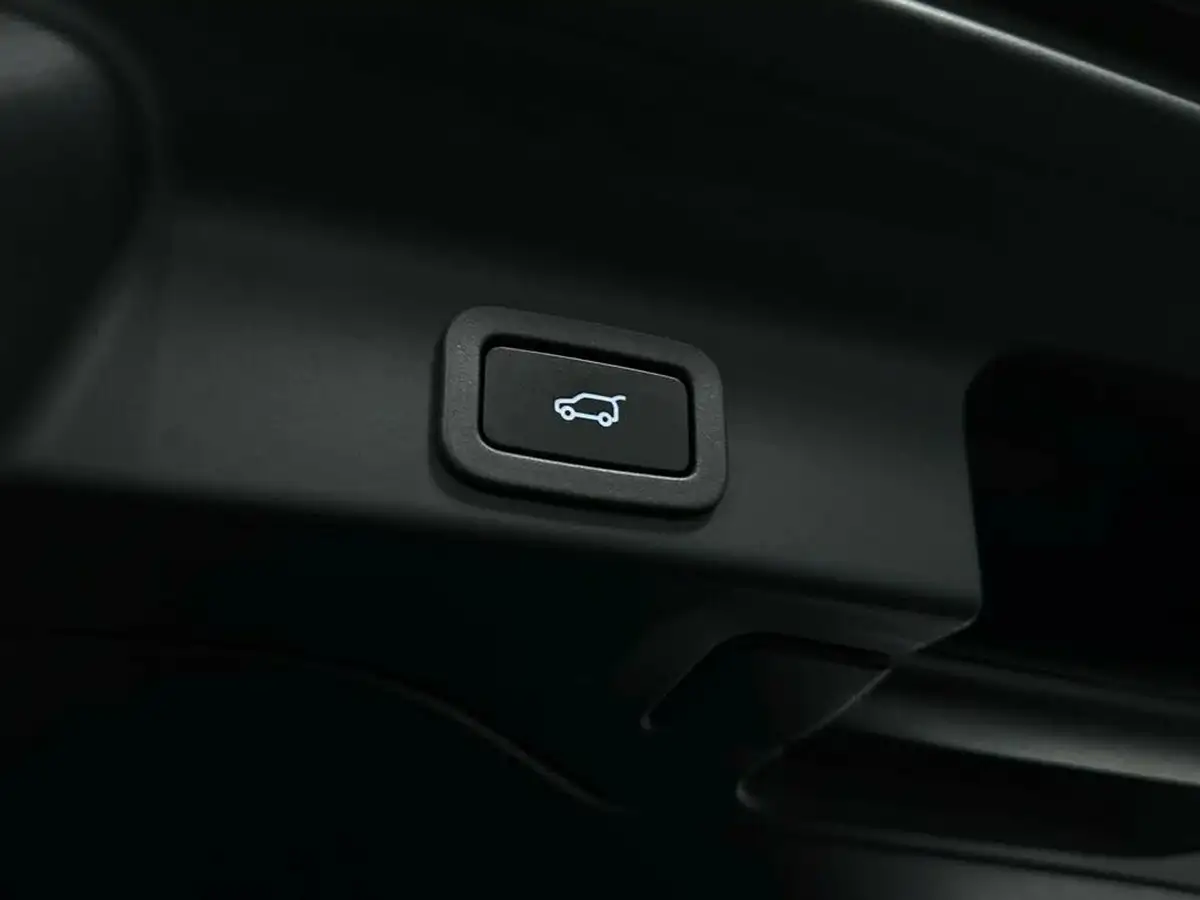 2019-jaguar-f-pace-20-i4d-r-sport-180ps-awd-ss-auto-big-34