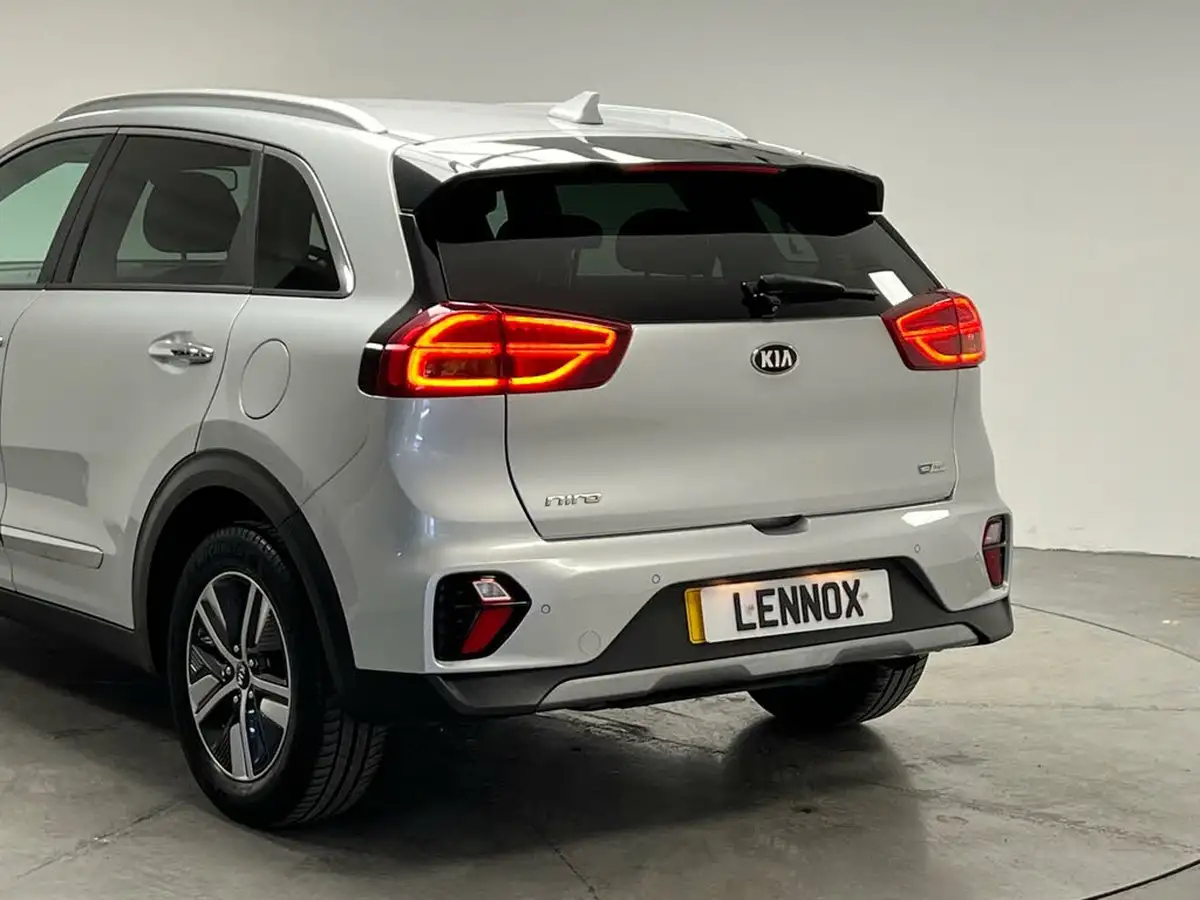 2021-kia-niro-16-gdi-phev-3-big-4