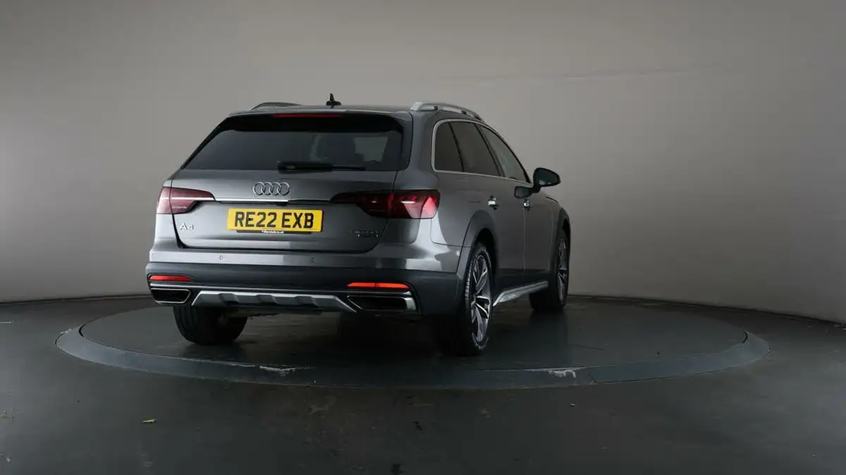 2022-audi-a4-allroad-20-45-tfsi-allroad-sport-big-63
