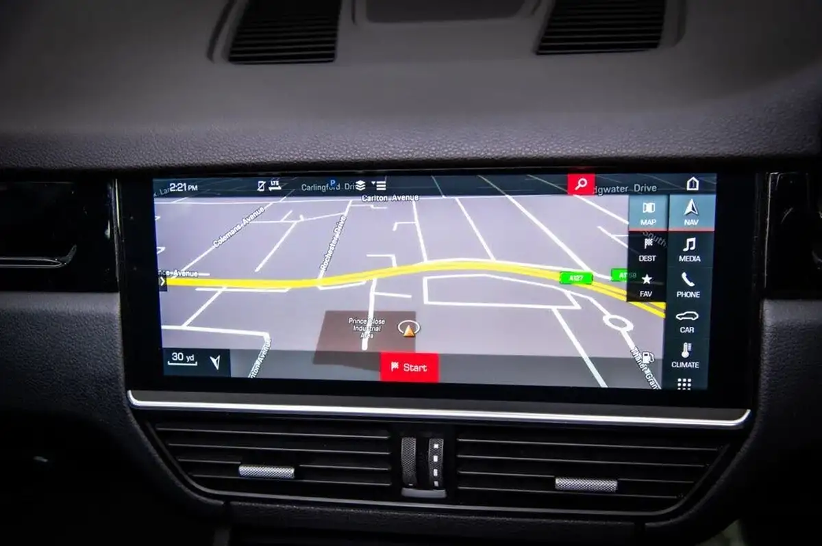 2020-porsche-cayenne-30-v6-s-big-28