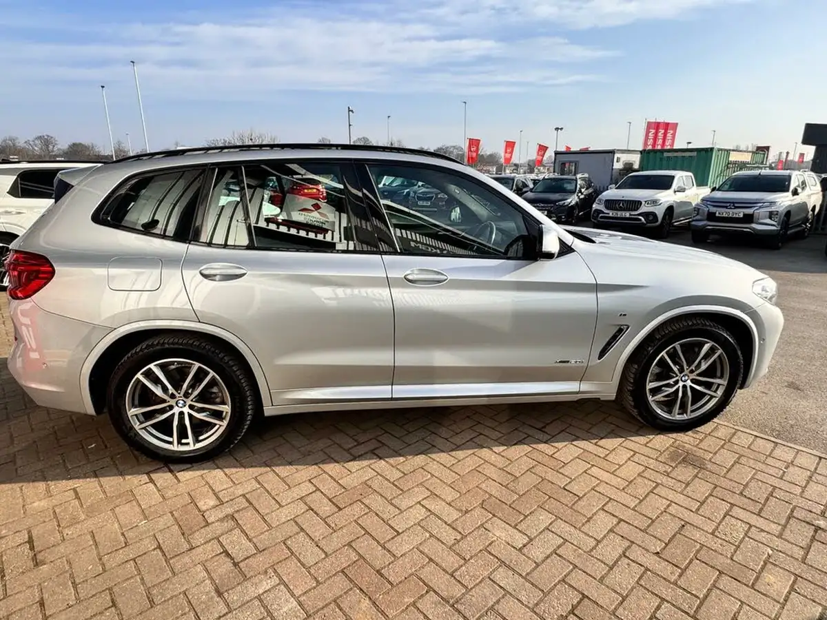 2018-bmw-x3-20-xdrive20i-m-sport-big-3