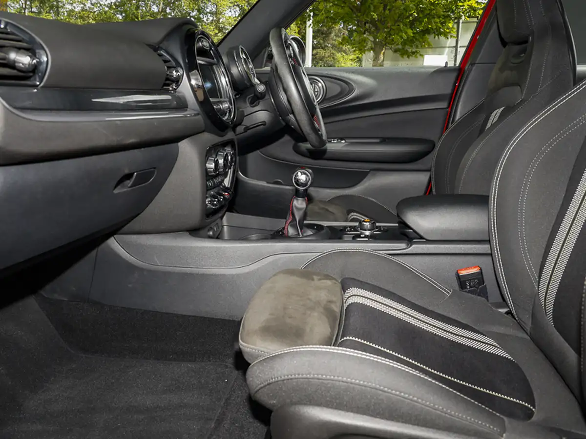 2019-mini-clubman-15-cooper-sport-134bhp-big-2
