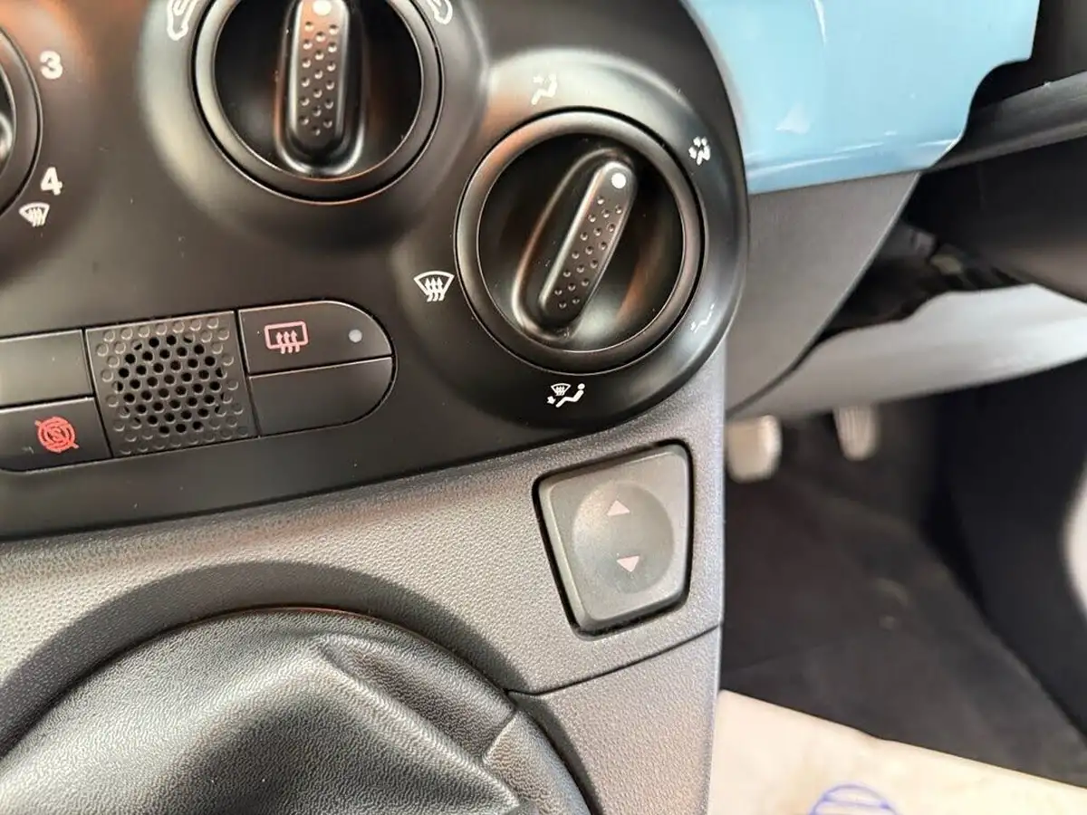 2013-fiat-500-12-pop-big-30