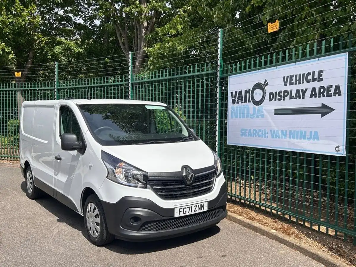 2021-renault-trafic-20dci-sl28-energy-120-business-big-0
