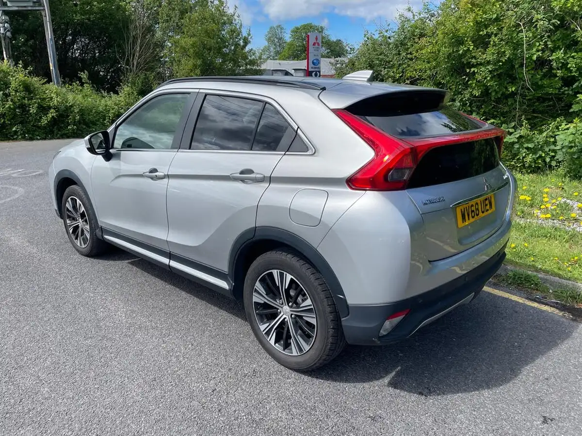2018-mitsubishi-eclipse-cross-15-4-auto-big-4