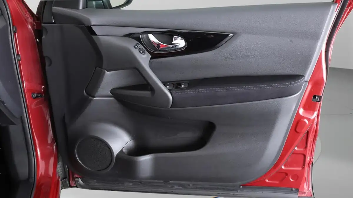 2020-nissan-qashqai-13-dig-t-acenta-premium-140ps-big-14