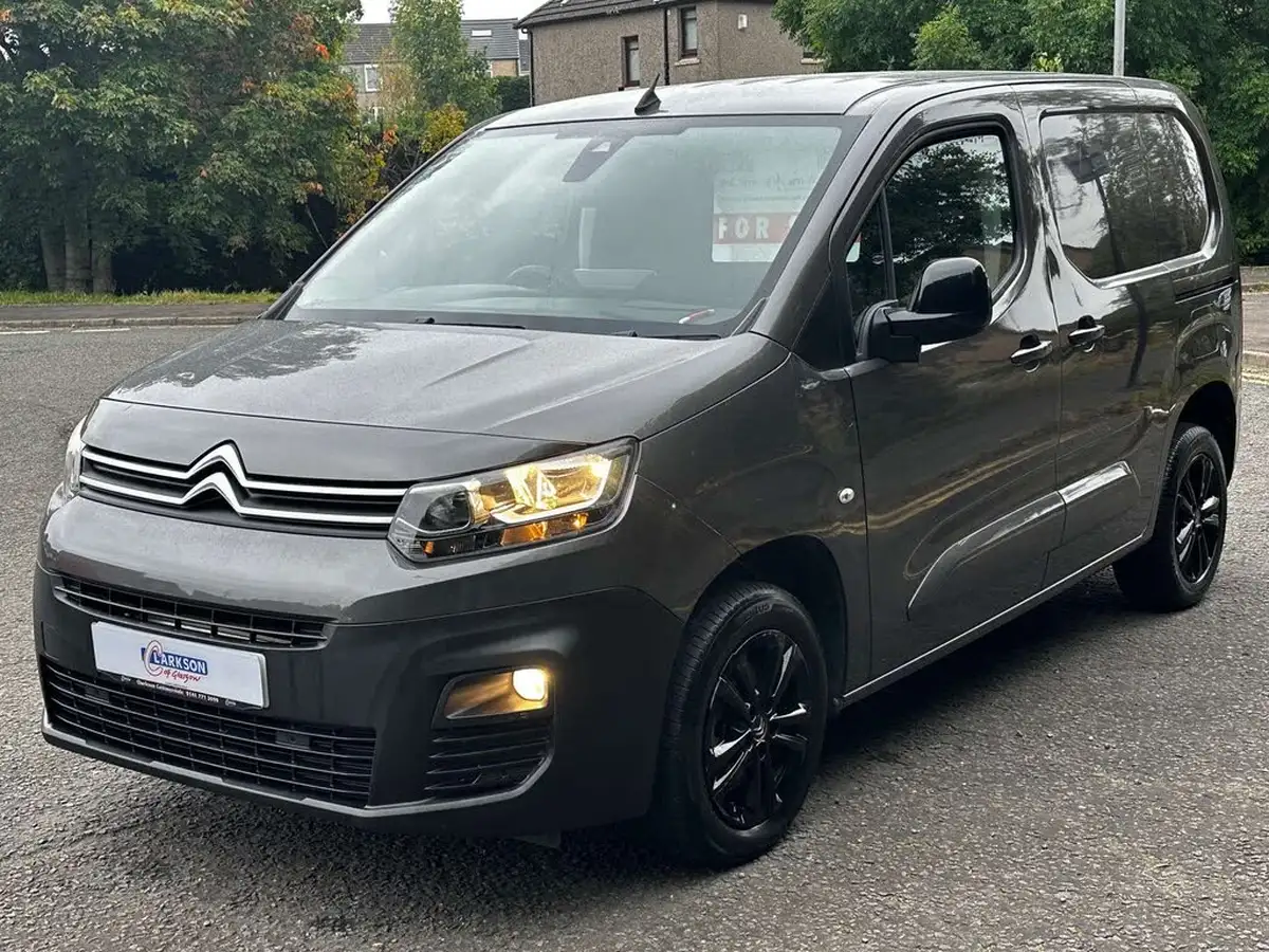 2021-citroen-berlingo-15bluehdi-1000-driver-100pseu6dt-e-ss-big-2