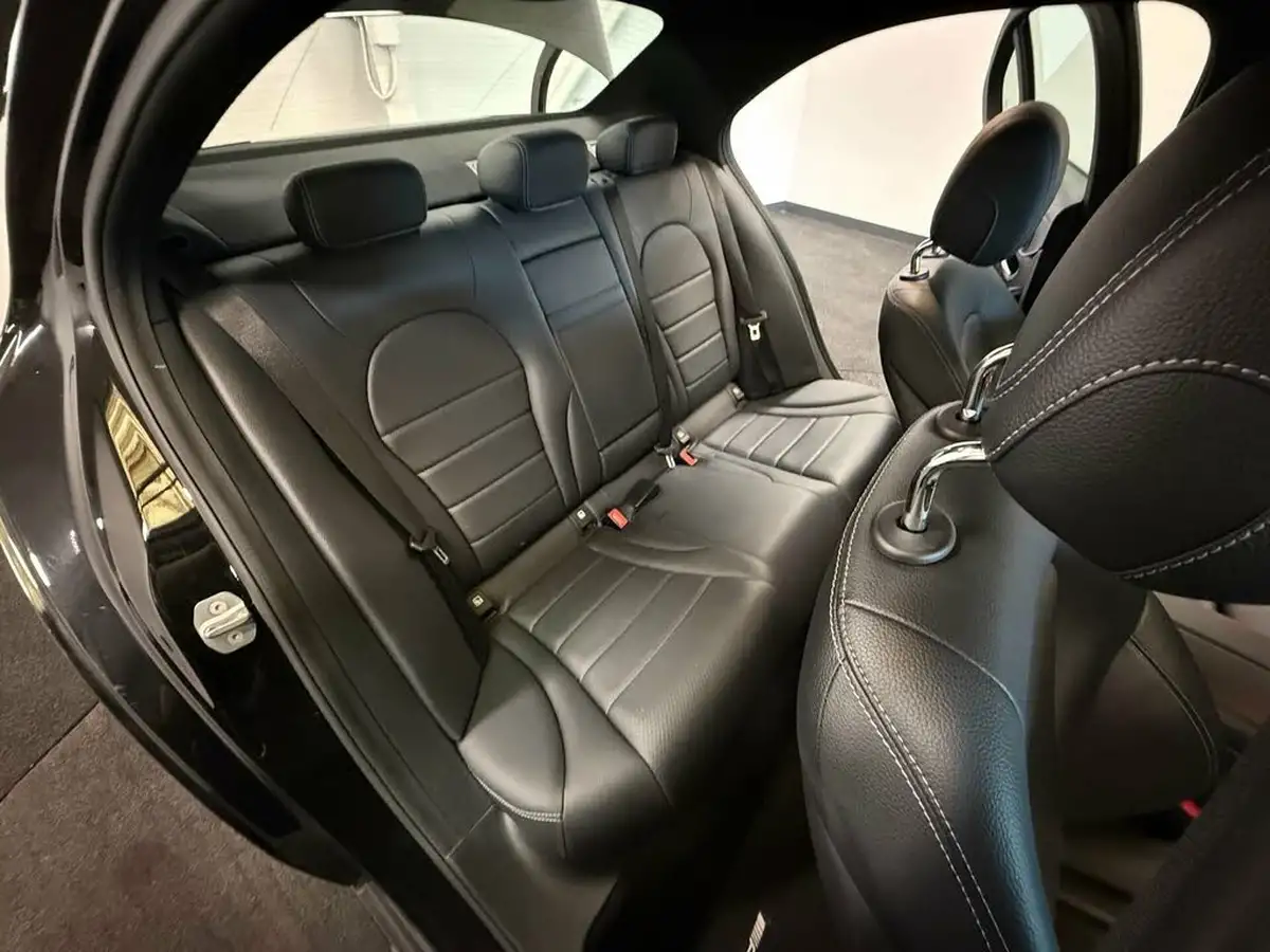 2017-mercedes-benz-c-class-21d-c250d-amg-line-ss-saloon-4d-4matic-9g-tronic-plus-big-30