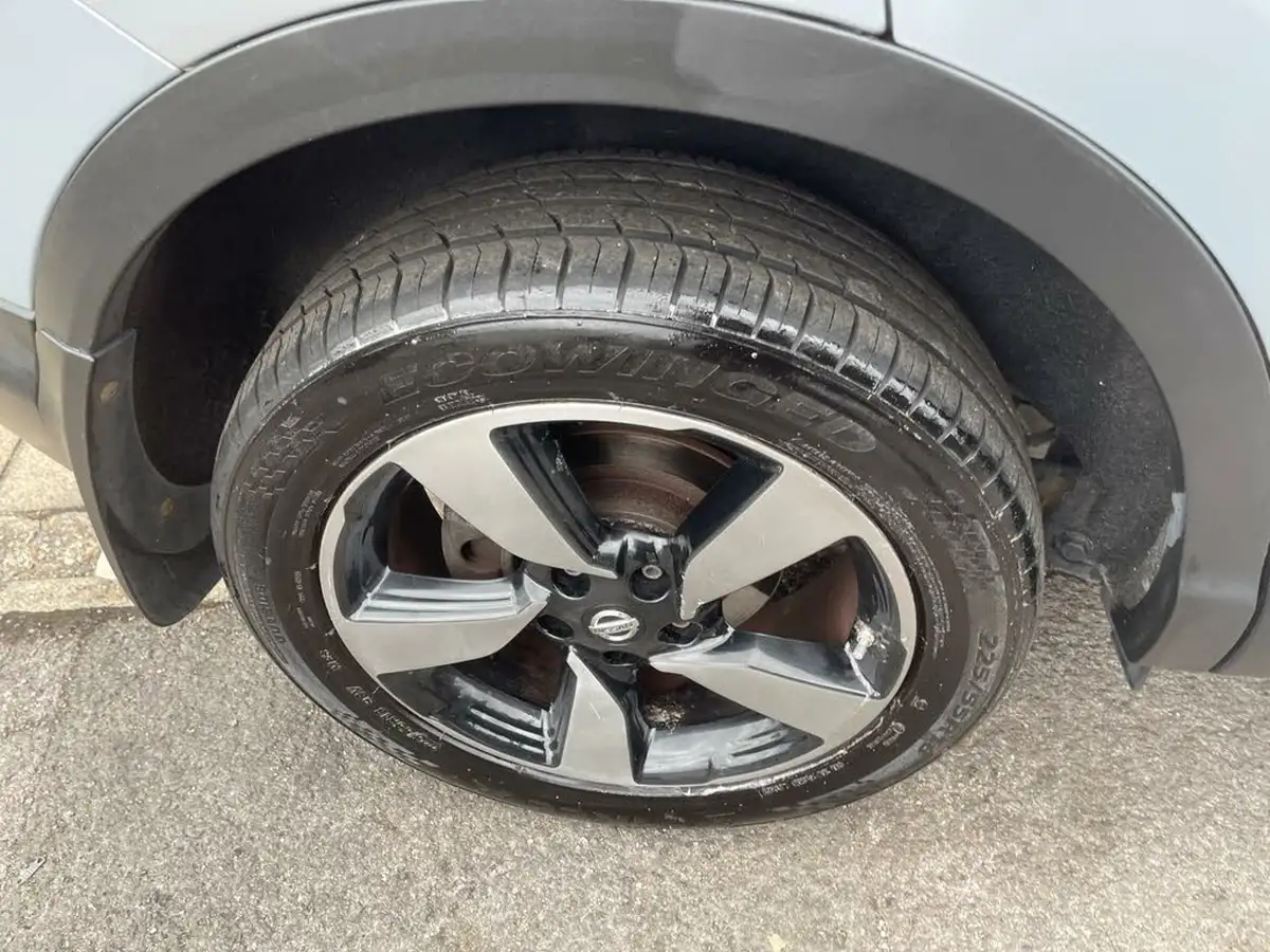 2015-nissan-qashqai-12-n-tec-xtronic-cvt-big-39