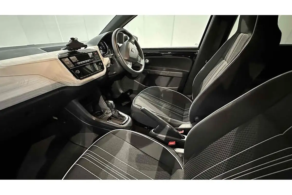 2021-seat-mii-e-big-20