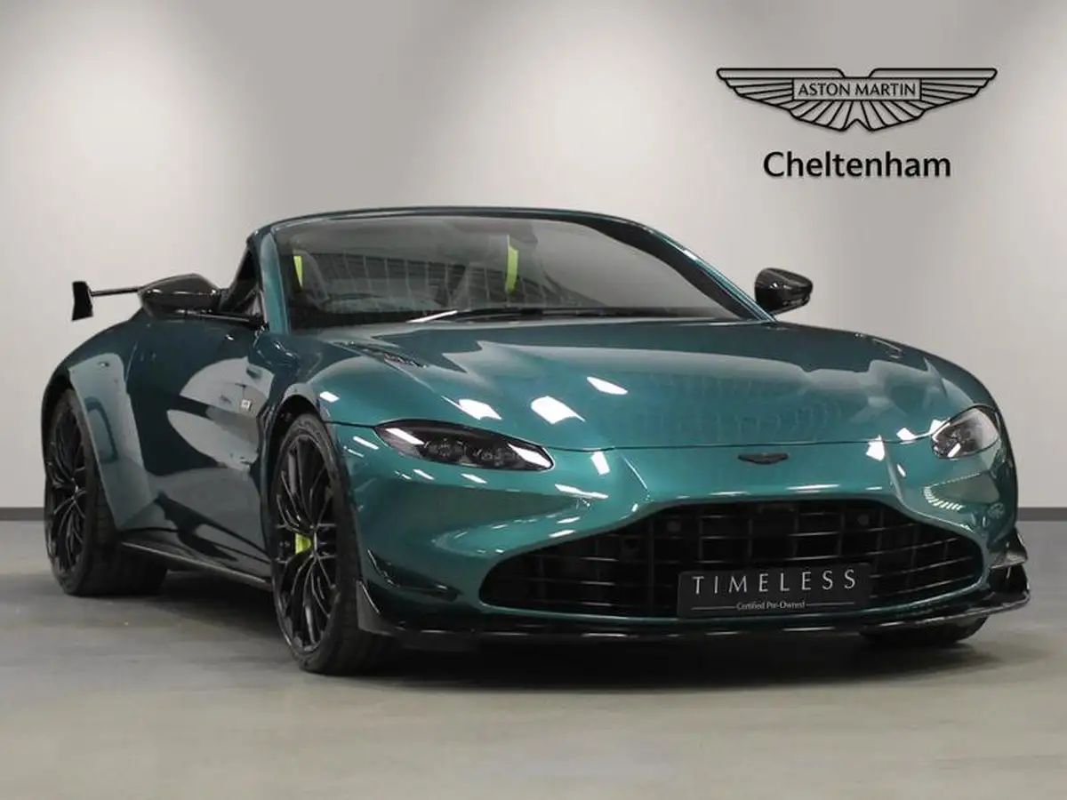 2022-aston-martin-vantage-40-v8-vantage-f1-roadster-big-0
