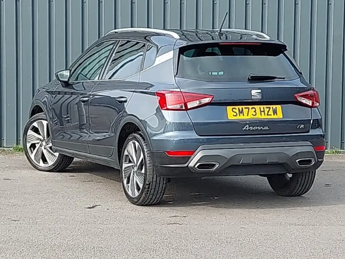 2024-seat-arona-10-tsi-fr-sport-110ps-dsg-big-1