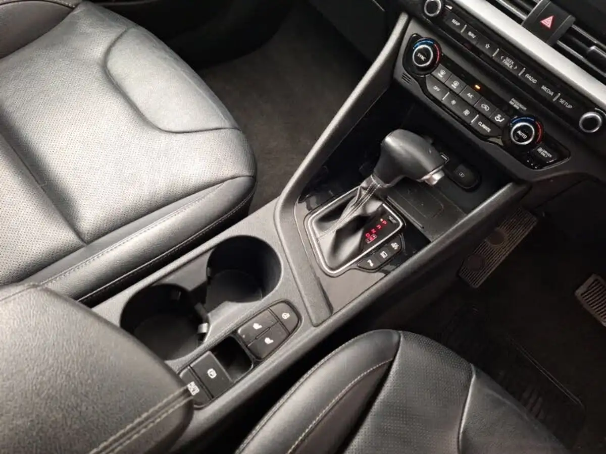 2021-kia-niro-16-gdi-phev-3-big-10