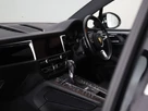 2021-porsche-macan-30-s-small-16