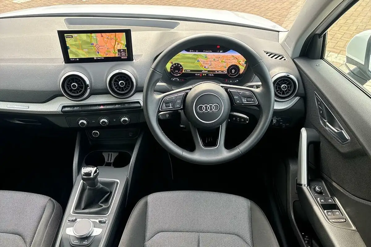 2023-audi-q2-10-30-tfsi-sport-big-33