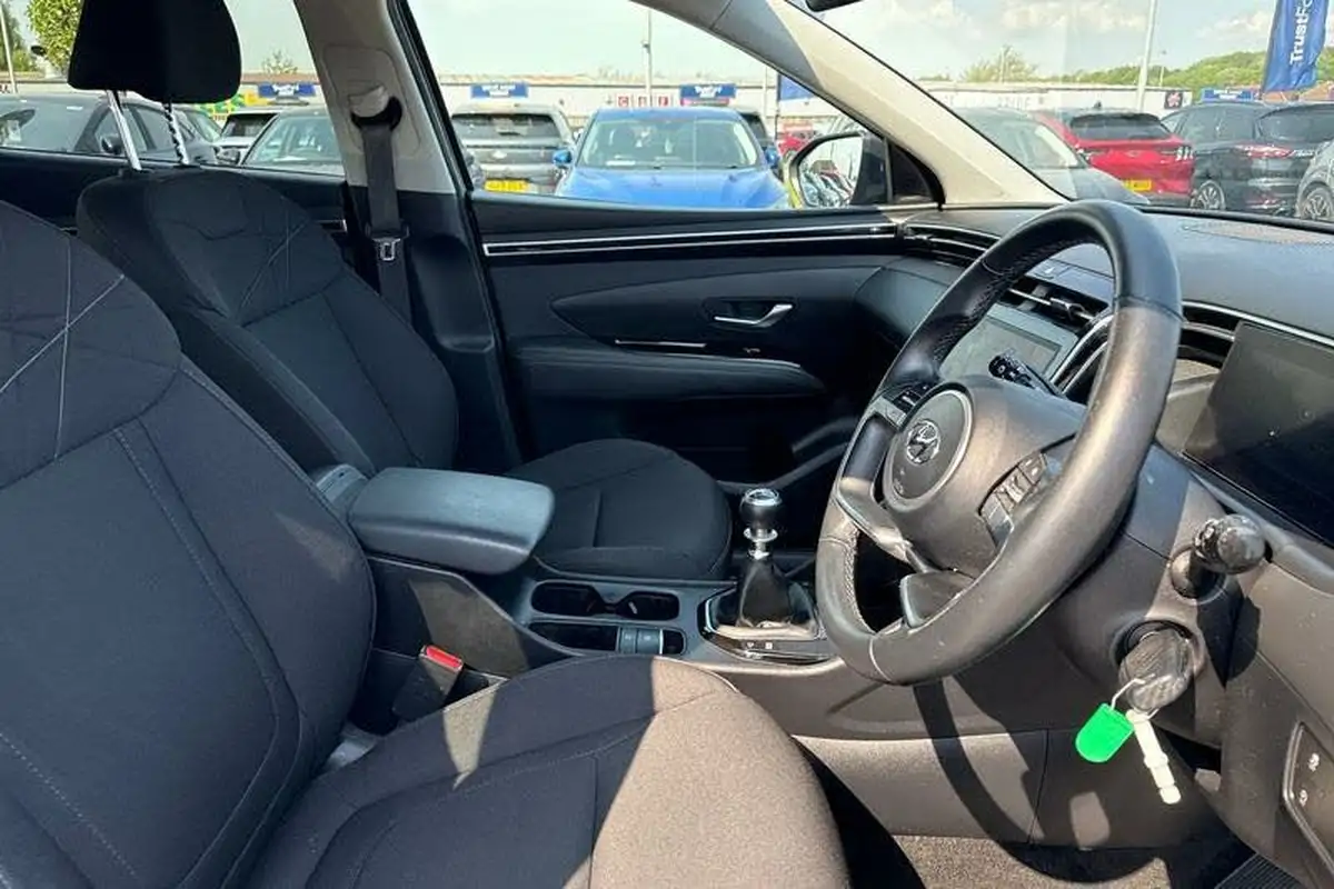 2021-hyundai-tucson-16-t-gdi-se-connect-150ps-big-16