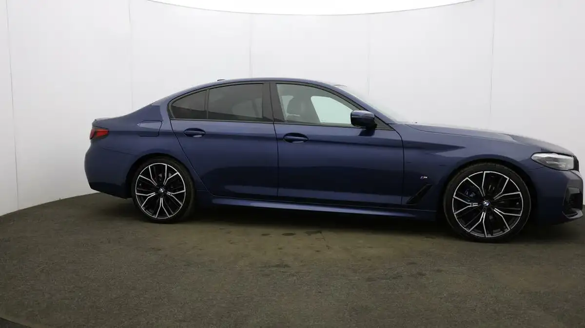 2021-bmw-5-series-20td-520d-m-sport-mht-saloon-4d-big-51