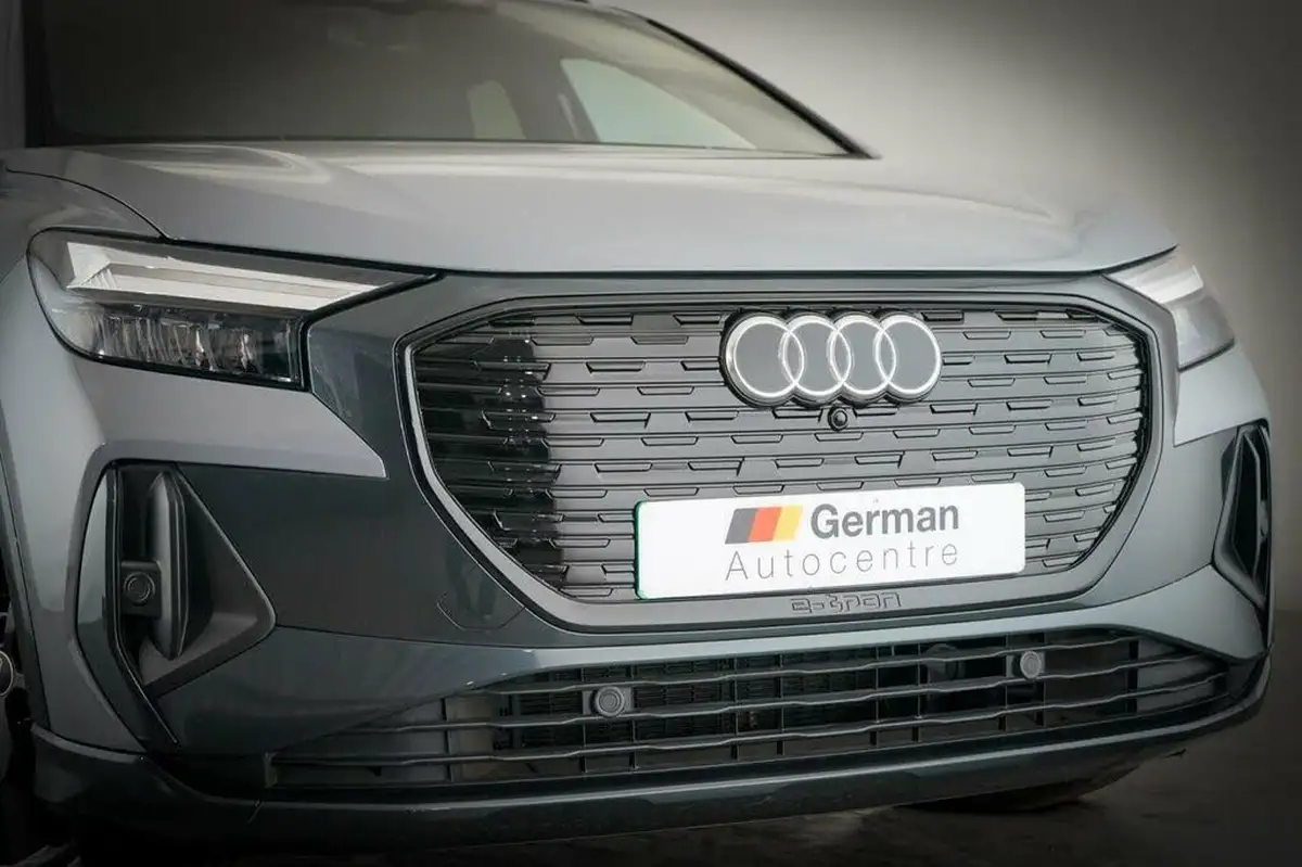 2023-audi-q4-e-tron-50e-s-line-station-wagon-big-10