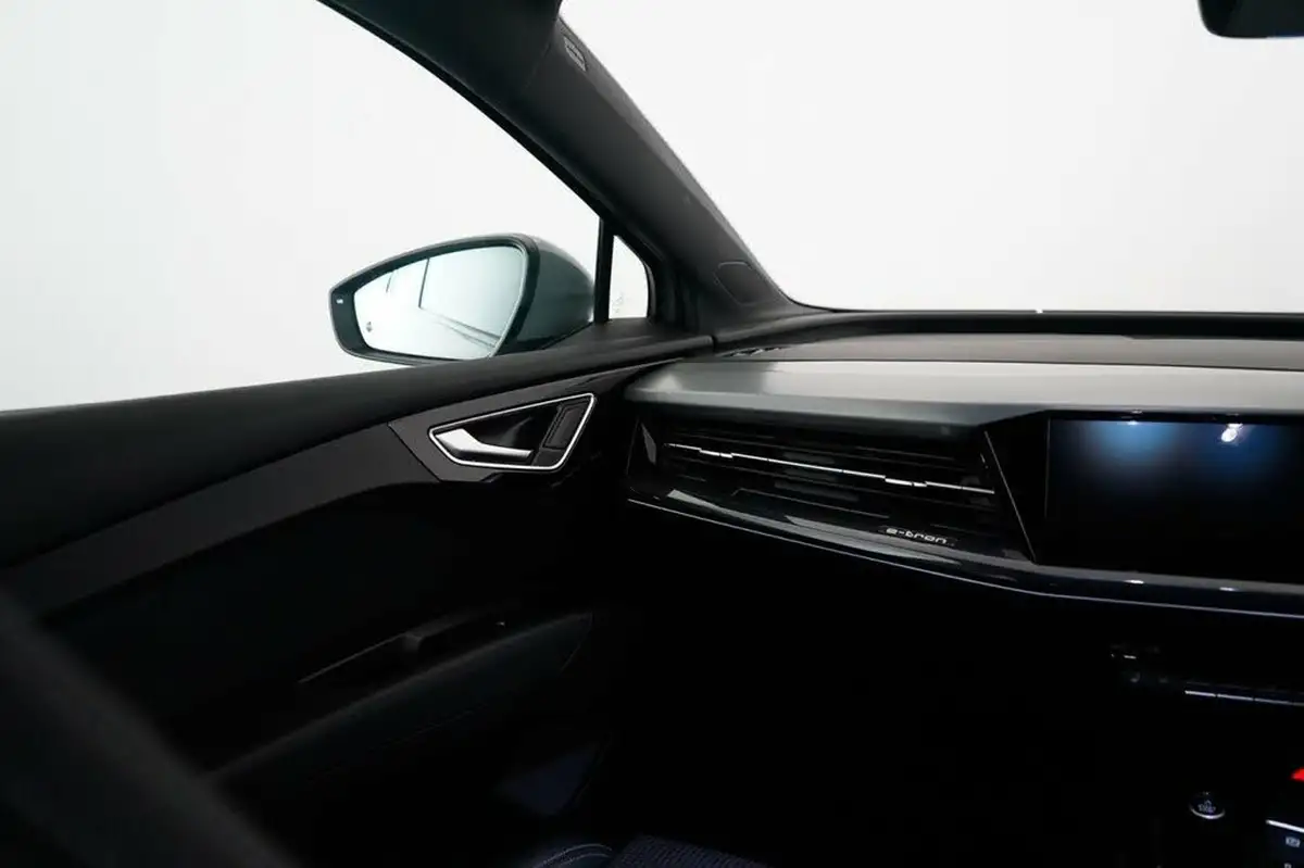 2023-audi-q4-e-tron-50e-s-line-station-wagon-big-34