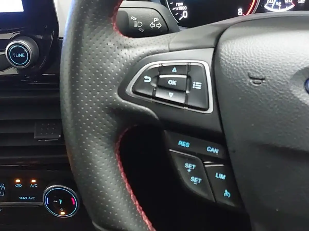 2022-ford-ecosport-10t-st-line-140ps-big-17